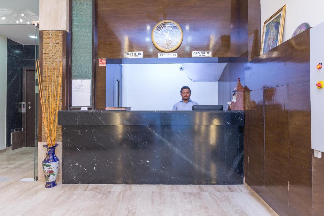 Rupam Hotel Delhi  Bagian luar foto