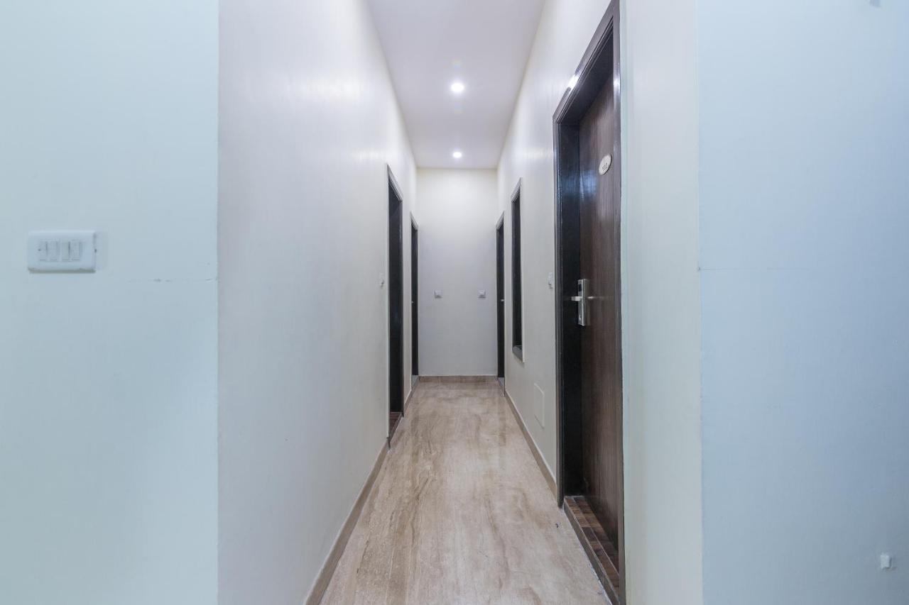 Rupam Hotel Delhi  Bagian luar foto